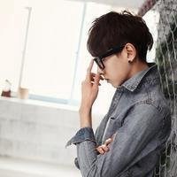 侧脸头像男生高冷