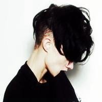 侧脸头像男生高冷