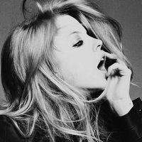 侧面头像女欧美