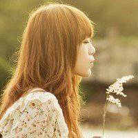 侧面头像女生唯美漂亮