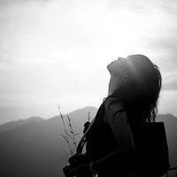 冰冷忧伤孤独的头像