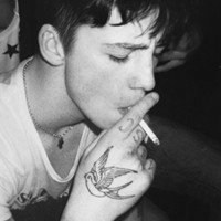 发型头像男黑白