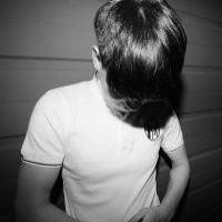 发型头像男黑白