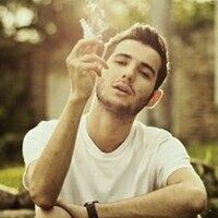 大叔头像沧桑男