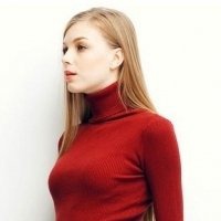 大红色毛衣头像