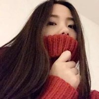 大红色毛衣头像
