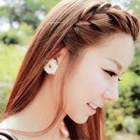 妇女头像背影或侧面的