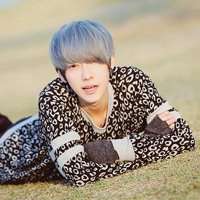 安静头像男生头像