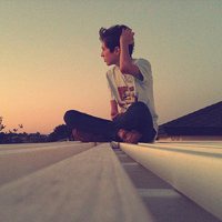 安静头像男生头像