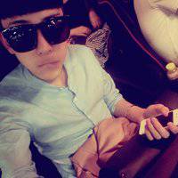 带眼镜头像女生