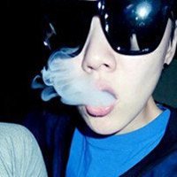 带眼镜头像女生