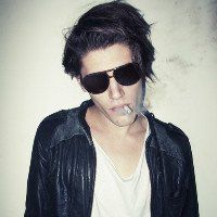 成熟青年男生头像