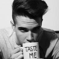 成熟青年男生头像