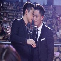 抖音胡歌大笑头像