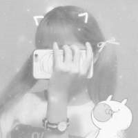 挡脸头像女生头像