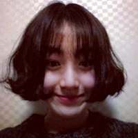 短发卷发头像女生