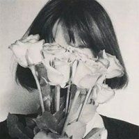 短发头像女生高冷