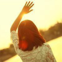 短发美女头像背影图片气质