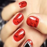 红指甲头像