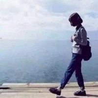 背影头像女生唯美漂亮短发