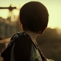 背影头像女生唯美漂亮短发