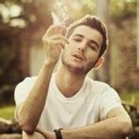 胡渣男微信头像