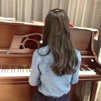 钢琴头像图片头像女生