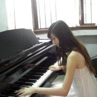 钢琴头像图片头像女生