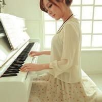 钢琴头像图片头像女生