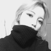 高领毛衣遮脸头像女