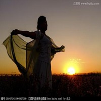 黄昏头像女生背影