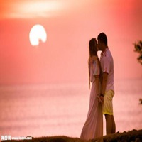 黄昏头像女生背影