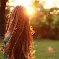 黄昏头像男生背影