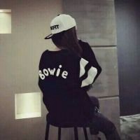 冷漠头像女生背影图片