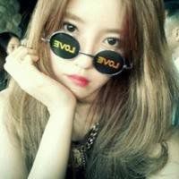 墨镜头像女生霸气头像