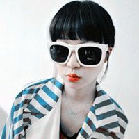 墨镜头像女生霸气头像