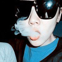 墨镜头像男卡通