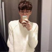 头像男手机挡脸帅哥