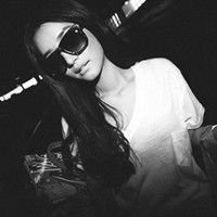女头像黑色冷漠