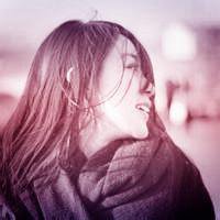 女生大笑阳光头像欧美