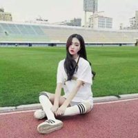 女生头像侧面蹲坐