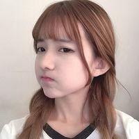 女生头像大笑温暖阳光