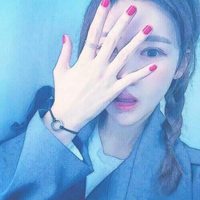 女生安静头像