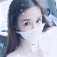 女生高领毛衣头像