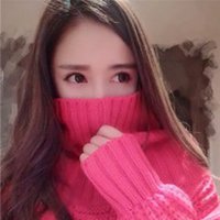 女生高领毛衣头像