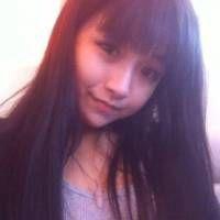 开心的头像女生