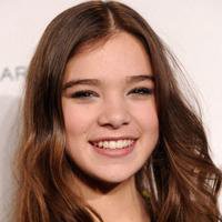 开心的头像女生