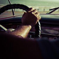 开车头像男侧面头像