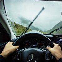 开车头像男侧面头像