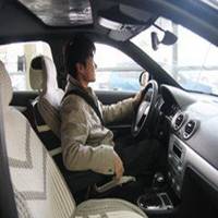 开车头像男侧面头像